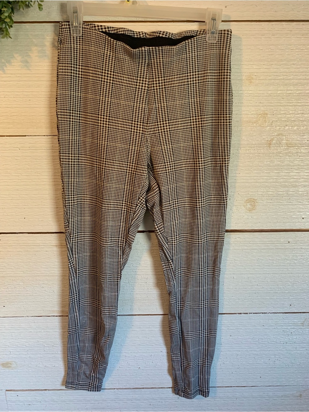 Jules & Leopold Black and White Glen Plaid Leggings Size M.